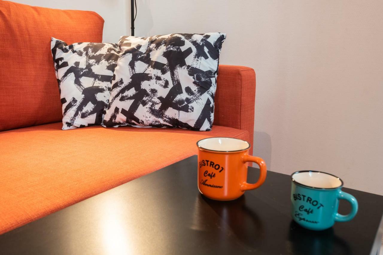 Appartement Coeur De Ville - Wifi - Lave-Seche Linge Pau Dış mekan fotoğraf